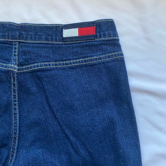 Tommy Hilfiger Flare Jeans - Picture 2 of 9